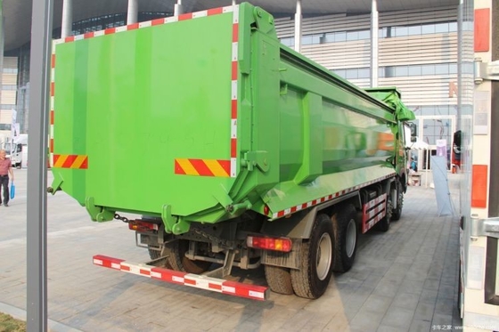 Conditionneur d'air automatique Sinotruk HOWO T6G 380HP 8X4 Camion à ordures