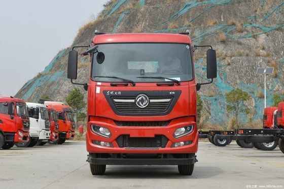 Vous pouvez vous procurer un tracteur Dongfeng Tianjin KR 300HP 4X2 avec une capacité de moteur de 6 à 8 litres.