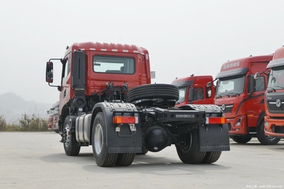 Vous pouvez vous procurer un tracteur Dongfeng Tianjin KR 300HP 4X2 avec une capacité de moteur de 6 à 8 litres.