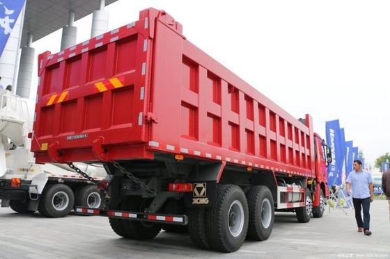 Xugong Hanfeng Hanfeng G7 430 chevaux 8X4 8,2m camion de décharge avec une capacité de chargement 31-40 tonnes
