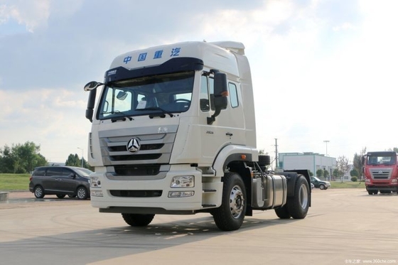 Tracteur de camions lourds de 340 chevaux 4x2 HOWO Hohan J5G pour conduite de type 4*2 et 6 pneus à une