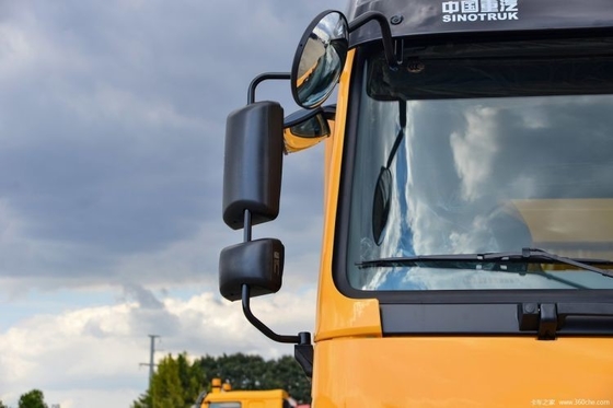 Année 2012 HOWO 6X4 camions à ordures avec des boutiques et une caméra arrière à 360 °