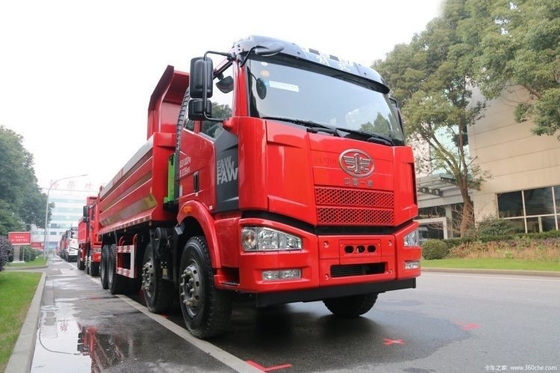 Des boutiques chinoises de voitures d'occasion Faw Jiefang J6M 280HP 8X4 6.8m camion de décharge avec une grande puissance