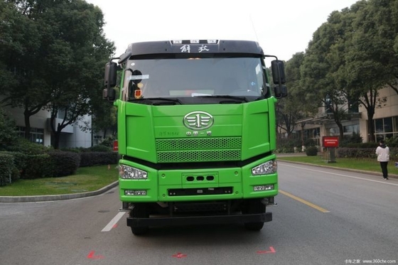Exporté d'occasion Faw Jiefang J6P 8X4 350HP camion de décharge avec émission EURO 2/3/4/5/6