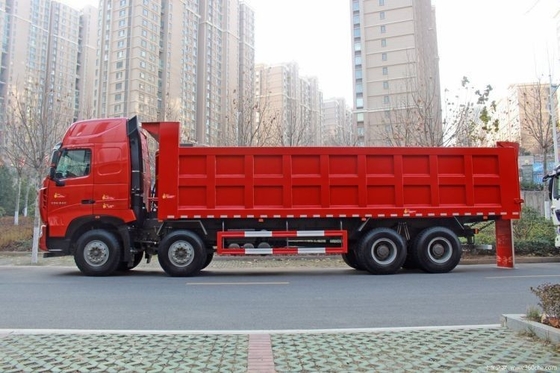 Camion à décharger Sinotruk HOWO T7H Camion lourd 540 HP 8X4 8,5m Camions à décharger d'occasion avec ESC