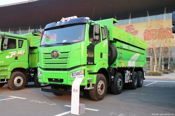 Carburant- 2020 Faw Jiefang J6P camions lourds 8X4 5,6m camions de décharge pour vos besoins commerciaux