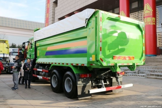 Camion lourd SITRAK G7H d'occasion 6X4 Camion déchargeur avec caméra arrière à 360° et système multimédia