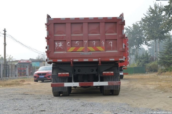 Boîte de vitesses rapide professionnel Shacman Xuande Wing 3 400 HP 8X4 6.8m camions à ordures