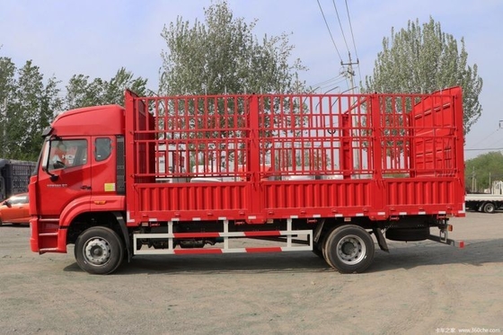 Sinotruk HOWo N5W carte moyenne 220hp 4X2 avec 6,75m grille de chargement de la clôture à un rabais