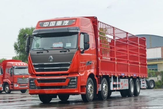SINOTRUCK HOWO TH7 460HP 8X4 camion lourd avec réseau d'entrepôt de 9,5m et système multimédia