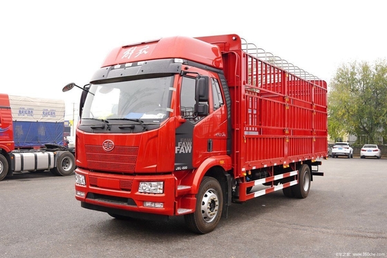 Air conditionné automatique Faw Jiefang J6L Zhongka Chuangfu 220 chevaux 4x2 6.8m camion d'occasion