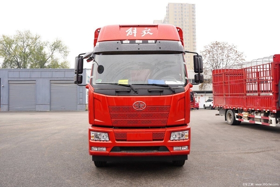 Air conditionné automatique Faw Jiefang J6L Zhongka Chuangfu 220 chevaux 4x2 6.8m camion d'occasion