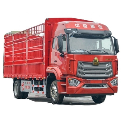 Poids brut du véhicule 20001-25000 kg Sinotruk HOWo N5W 220 CV 4X2 6,7m Camion de stockage