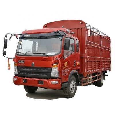 Sinotruk HOWO Commander 220HP 6.75m camion cargo avec une capacité de réservoir de carburant de 300-400L