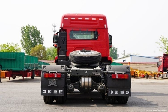 Tracteur d'occasion pour véhicules lourds HOWO NX 6X4 d'une capacité de réservoir de carburant ≥ 600 L et fenêtres automatiques