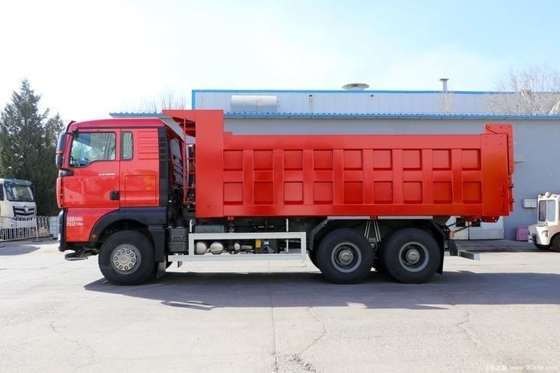 - Prêt Sinotruk SITRAK G7 400 chevaux 6X4 5,8m camions à ordures parfait pour le commerce international