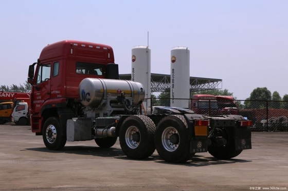 SinotruK HOWO CHG LNG Traction Truck avec 336-430 chevaux et vitesse maximale de 102 km/h Convient