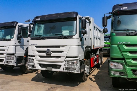 Sinotruk HOWO-7 375 chevaux 6X4 6,8m camions à ordures pour les professionnels boutique fenêtre automatique