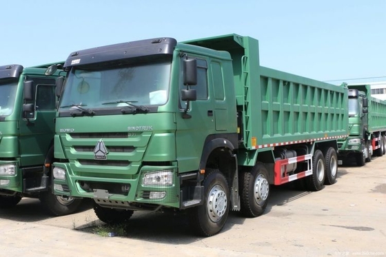 Conduire à droite 23 Sinotruk HOWO-7 375hp 8X4 7,6m camions à ordures pour les voitures d'occasion boutique chaude