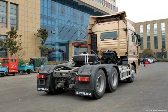 Le couple maximal est de 2000-2500 Nm SinoTRUK SITRAK C7H Camion lourd 540HP 6x2R Camions tracteurs